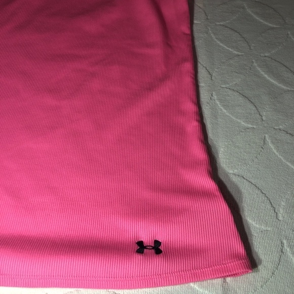 Under ARMOUR Heat Gear Tank - Picture 6 of 7